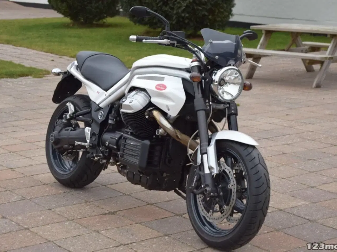 Billede 2 - Moto Guzzi Griso 1200 Naked bike