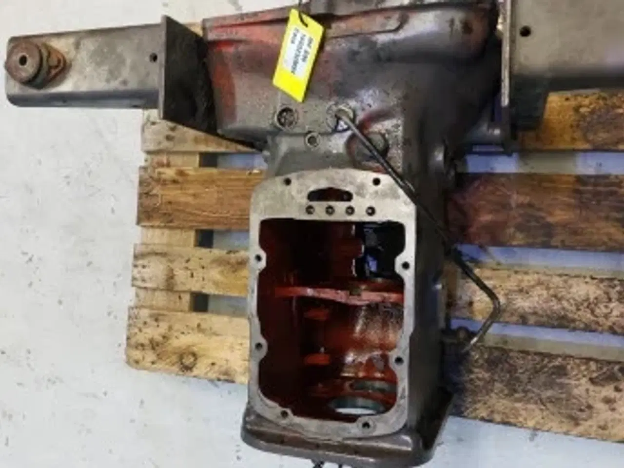 Billede 10 - Massey Ferguson 690 Gearkasse Hus 1660232M94