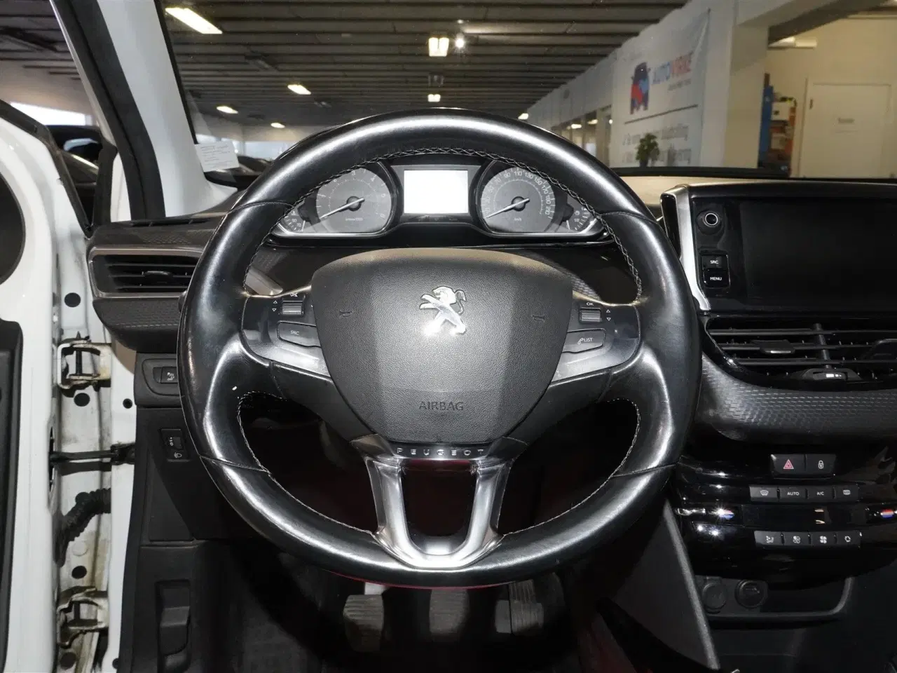 Billede 16 - Peugeot 2008 1,5 BlueHDi Allure 100HK 5d