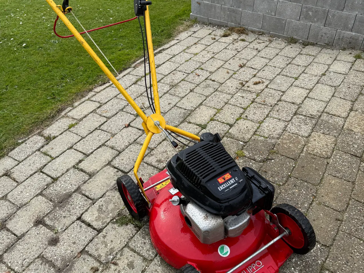 Billede 2 - Klippe Excellence græsslåmaskine med bioklip