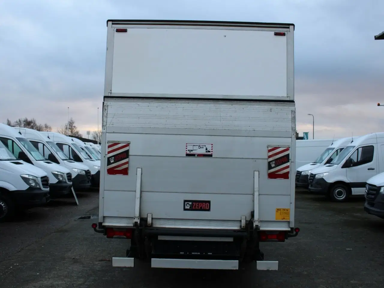 Billede 9 - Iveco Daily 2,3 35S14 Alukasse m/lift AG8