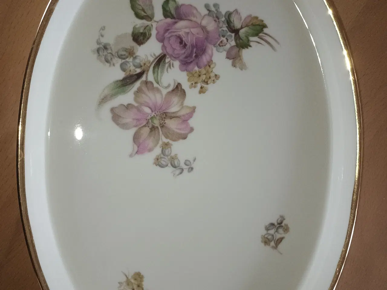 Billede 3 - Sæt med kaffekande, fløde kande, sukkerskål, fad.