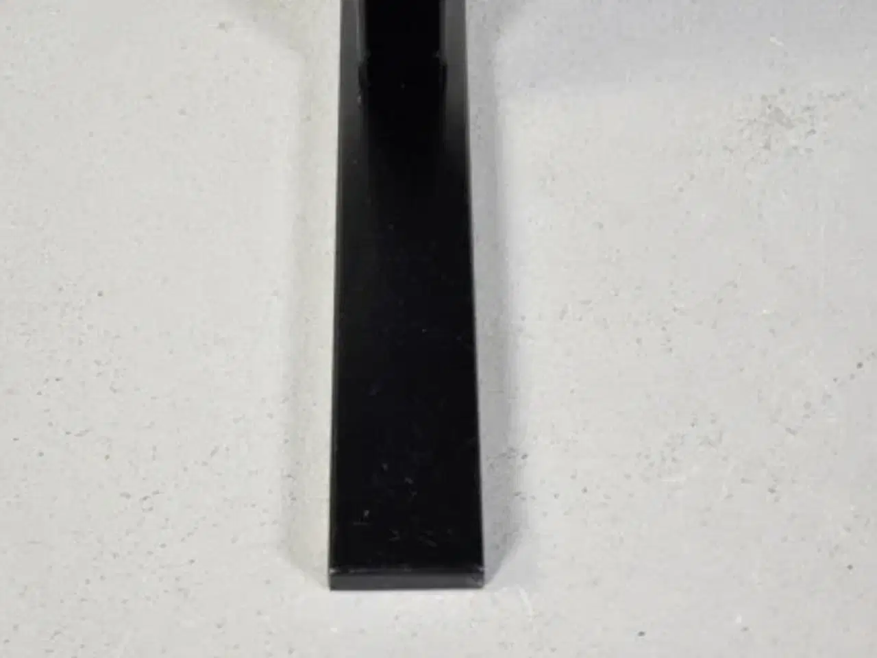 Billede 8 - Holmris b8 hæve-/sænkebord i hvid med sort stel