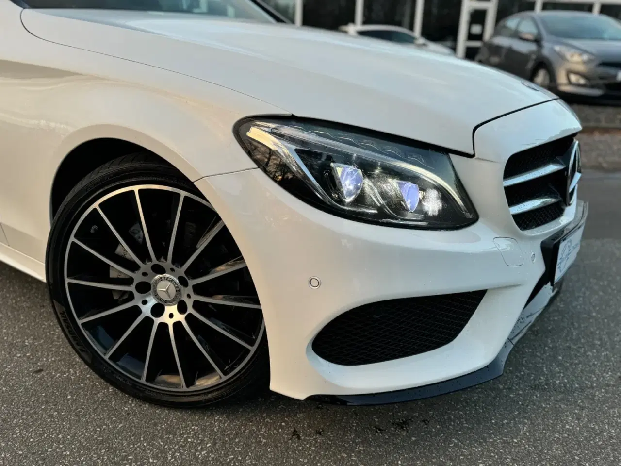 Billede 8 - Mercedes C220 d 2,2 AMG Line stc. aut.