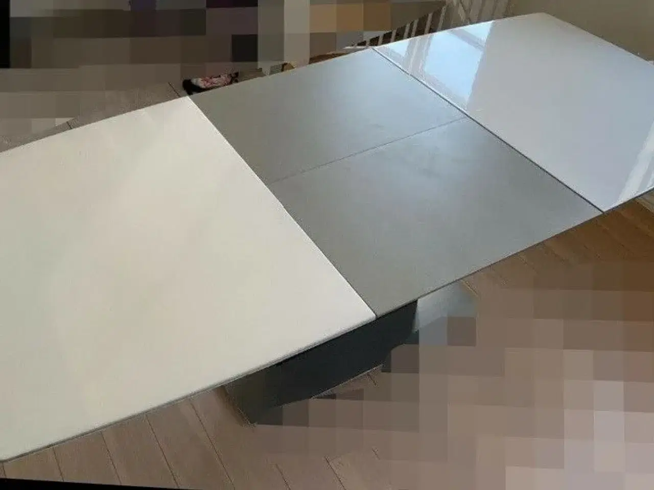 Billede 4 - BoConcept Spisebord med udtræksplade 
