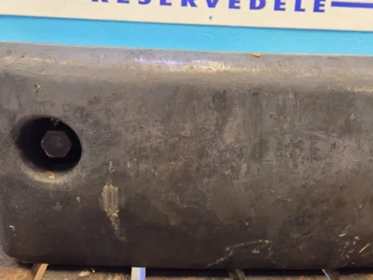 Billede 7 - New Holland LB115B Frontvægt 85804725