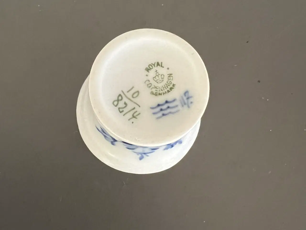 Billede 4 - Royal Copenhagen flettet lille vase