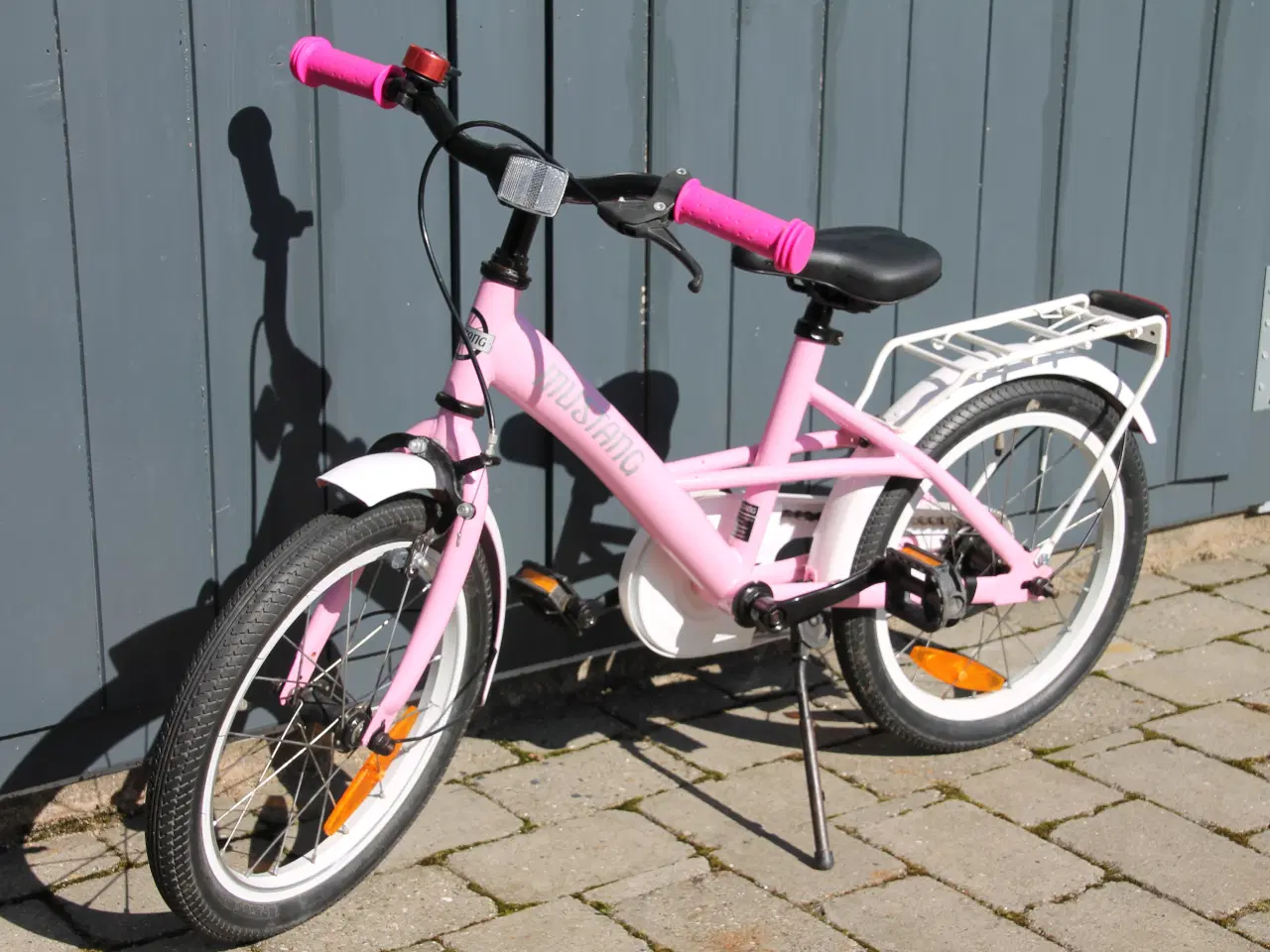 Billede 1 - Renoveret Mustang pigecykel - 16"