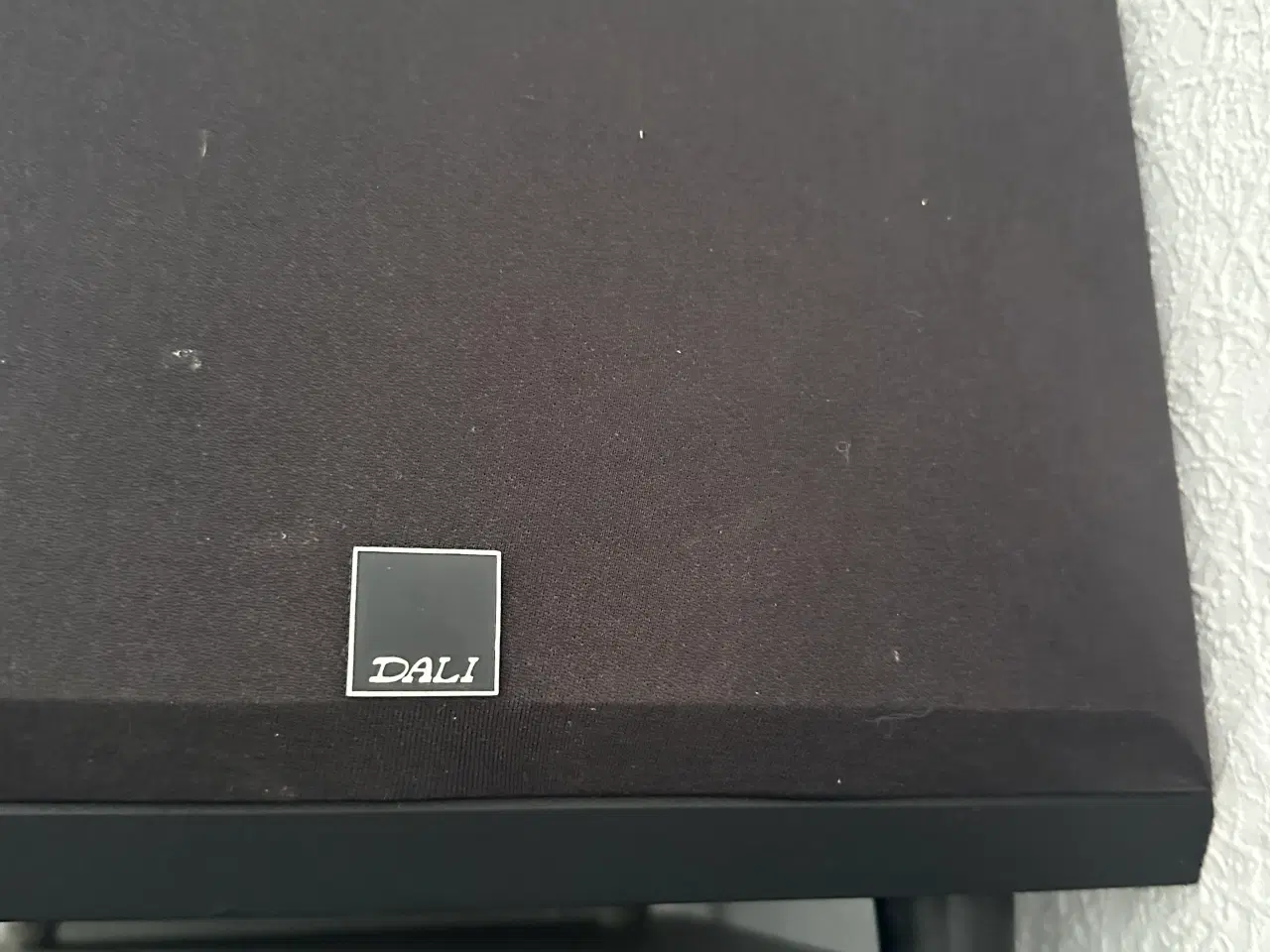 Billede 5 - B&w 683 har de originale papkasser til dem