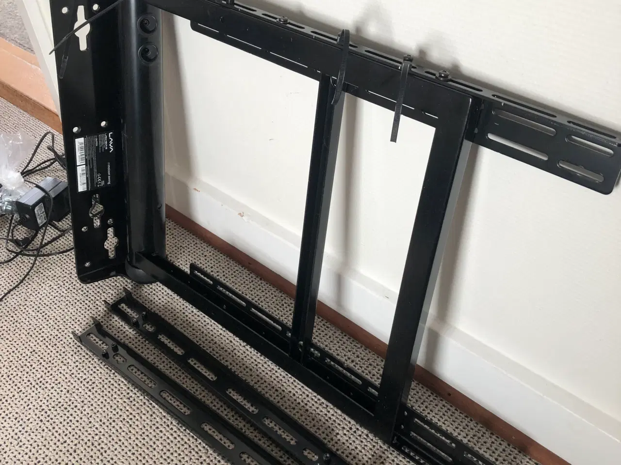 Billede 1 - TV ophæng - fjernstyret