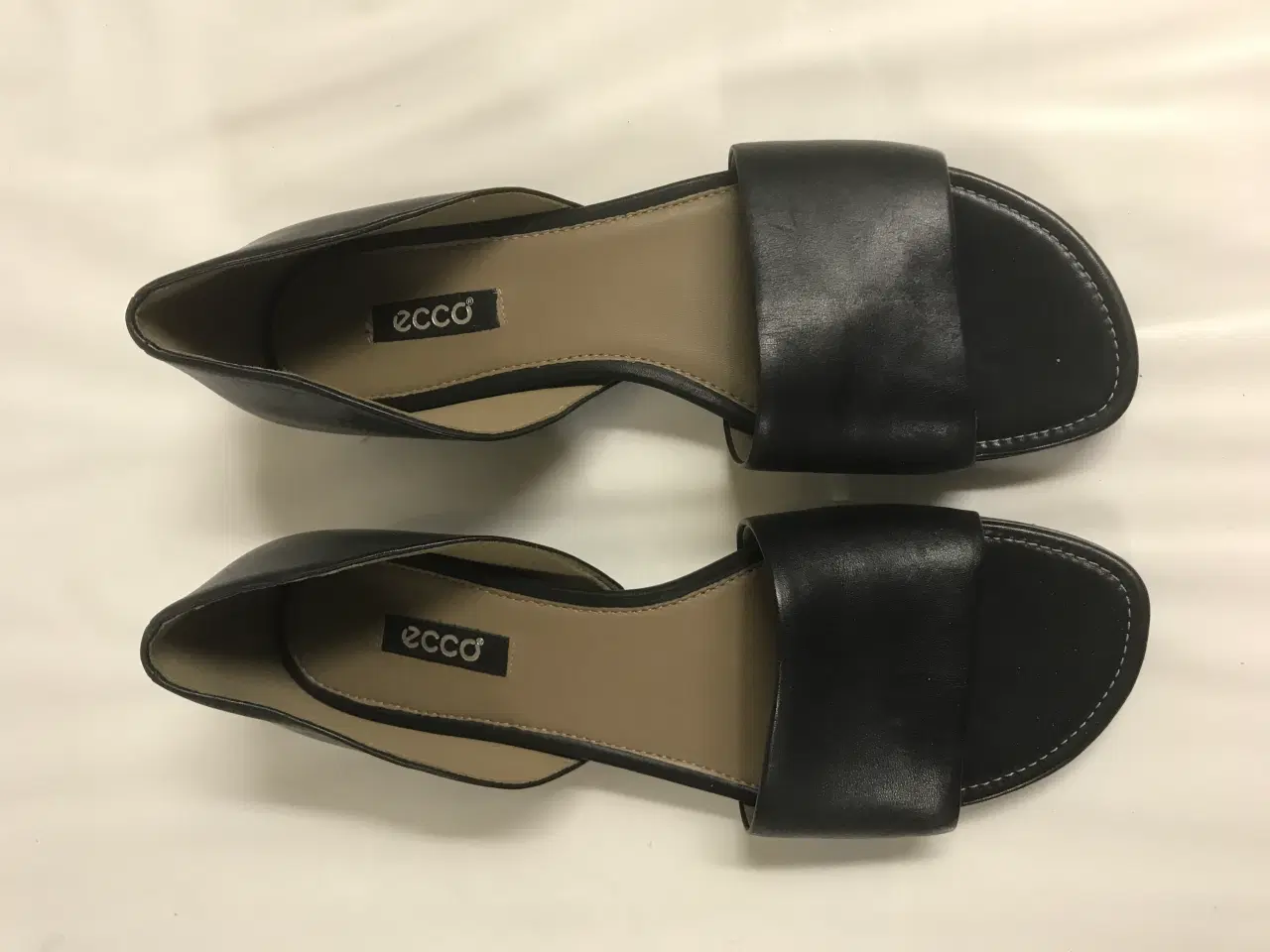 Billede 3 - Elegante Ecco sandaler i sort skind