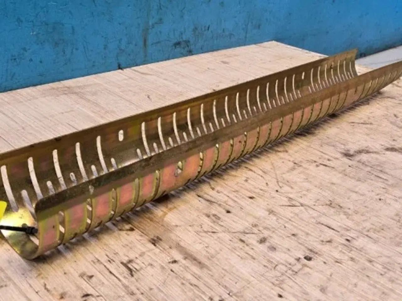 Billede 2 - Hydrema 906E Udstødnings Grill