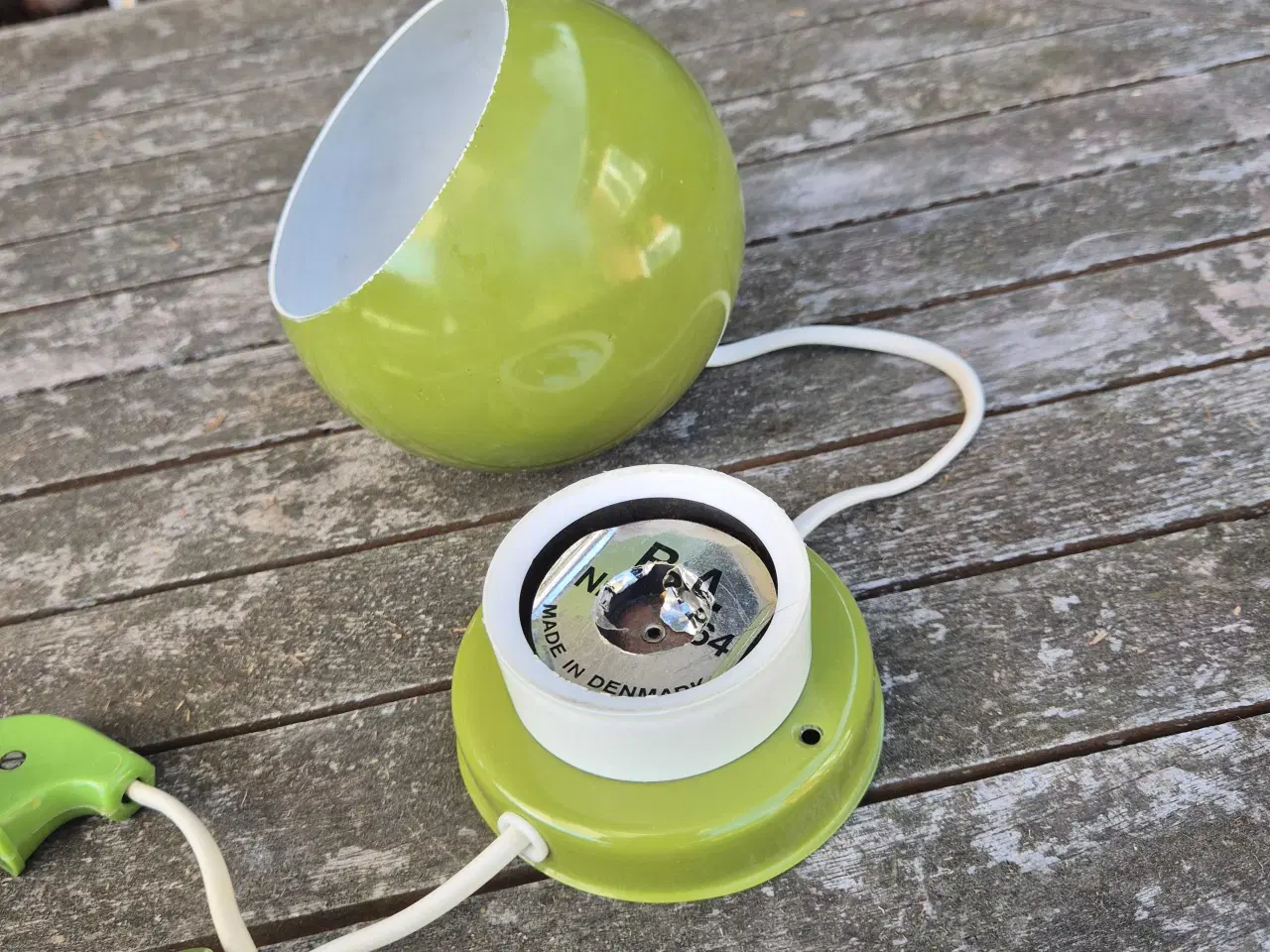 Billede 7 - Smuk lysegrøn magnetlampe 
