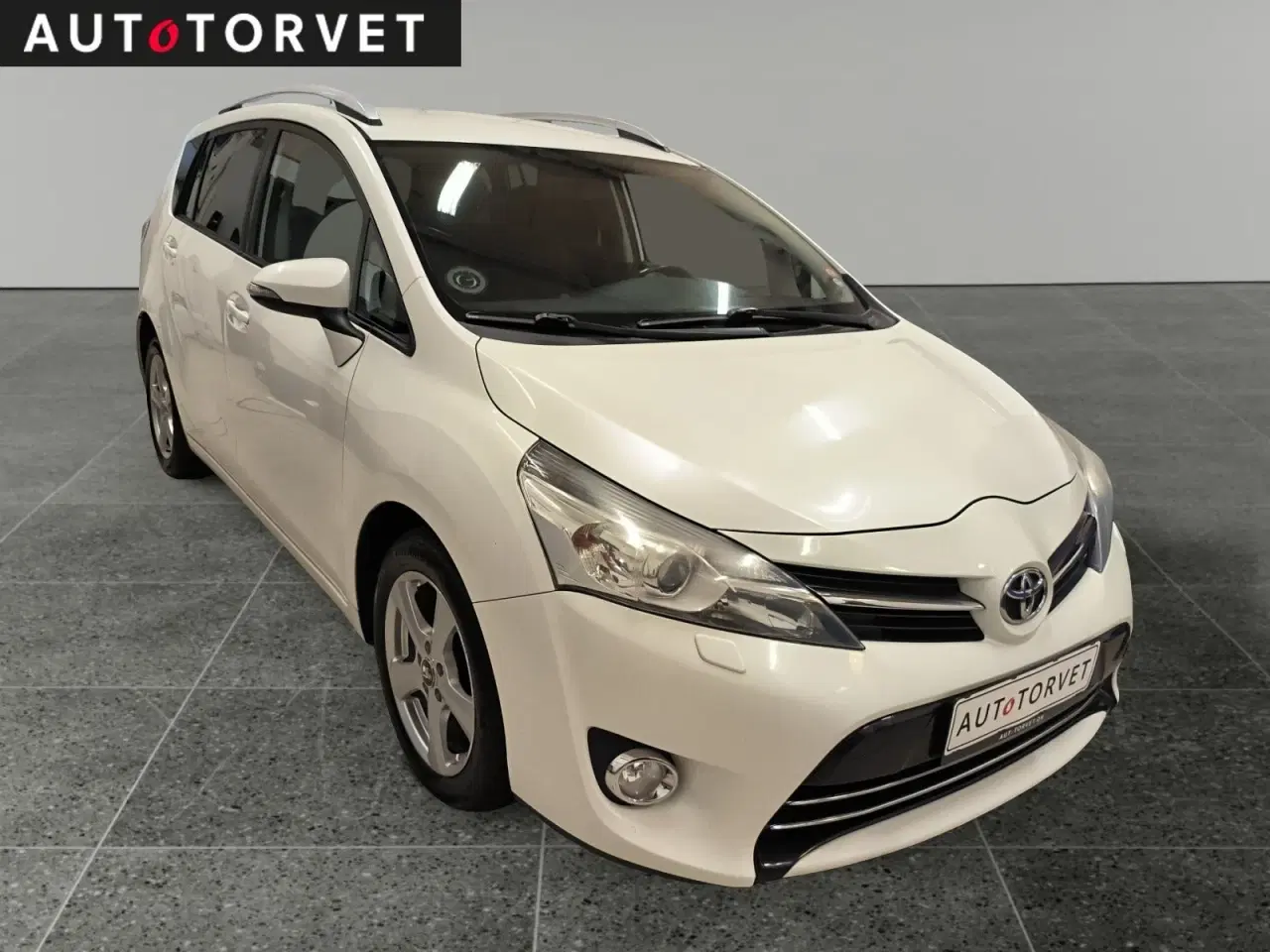 Billede 2 - Toyota Verso 2,0 D-4D T2 Touch 7prs