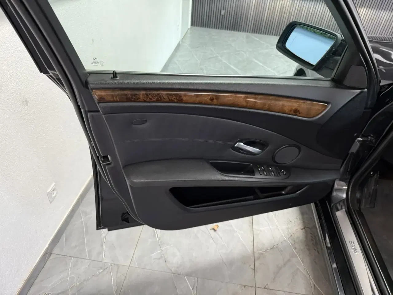 Billede 24 - BMW 525i 3,0 218HK 6g Aut.