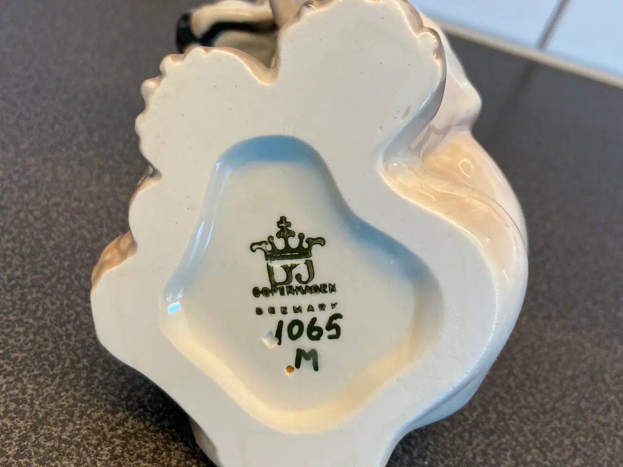 Billede 6 - Dahl Jensen Basset hundefigur 