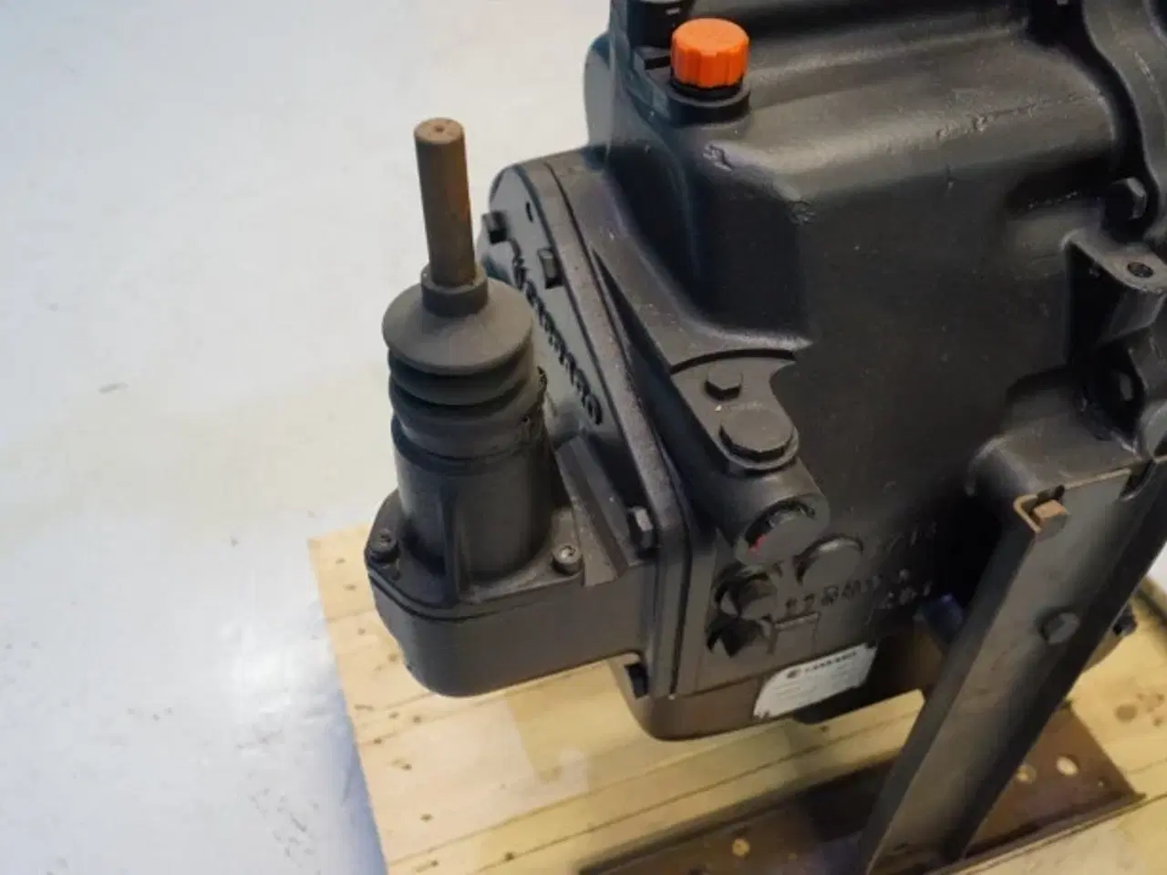 Billede 17 - CASE 580SLE 2WD Transmission 