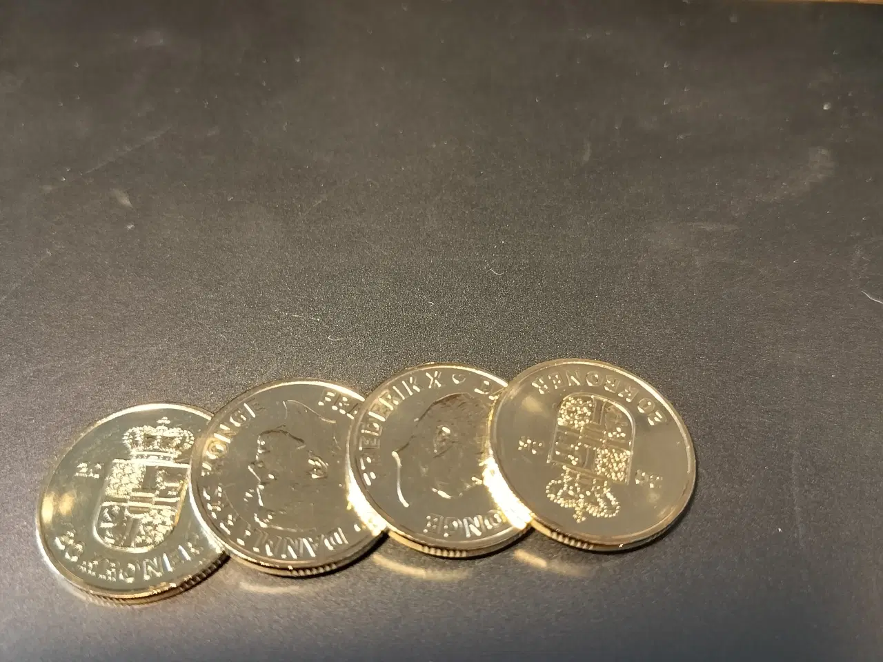 Billede 1 - Kongemønt 2025.  20 kr 