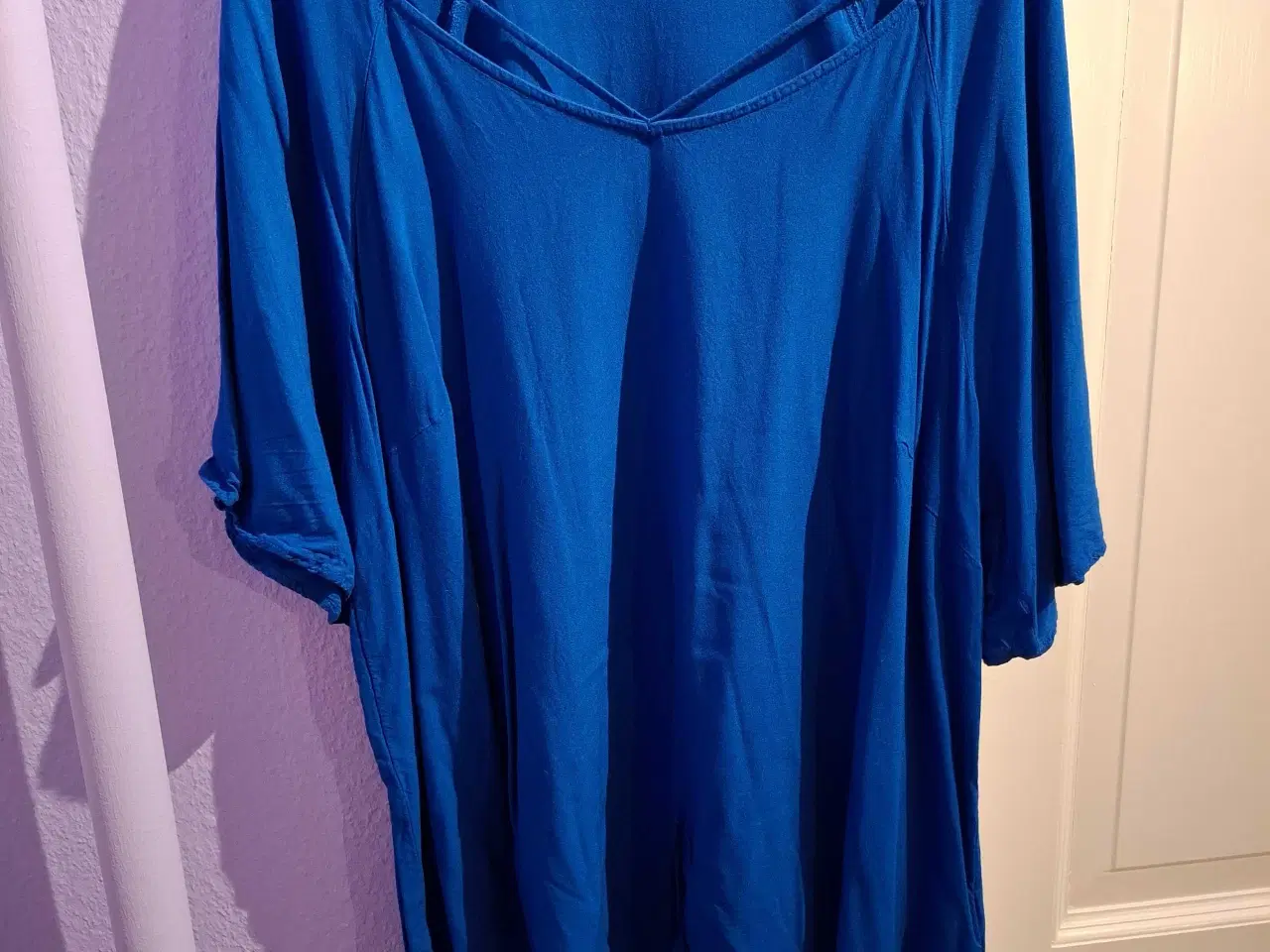 Billede 1 - Blå t-shirt fra Zizzi