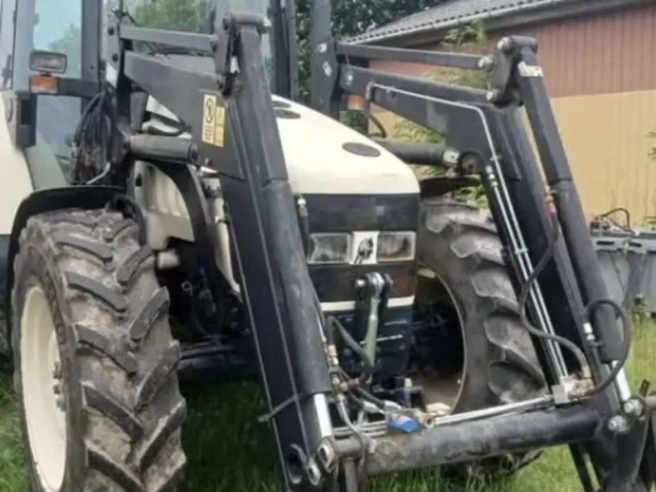 Billede 2 - Lamborghini premium 950. Kun kørt 1.820 timer. Meget velholdt traktor