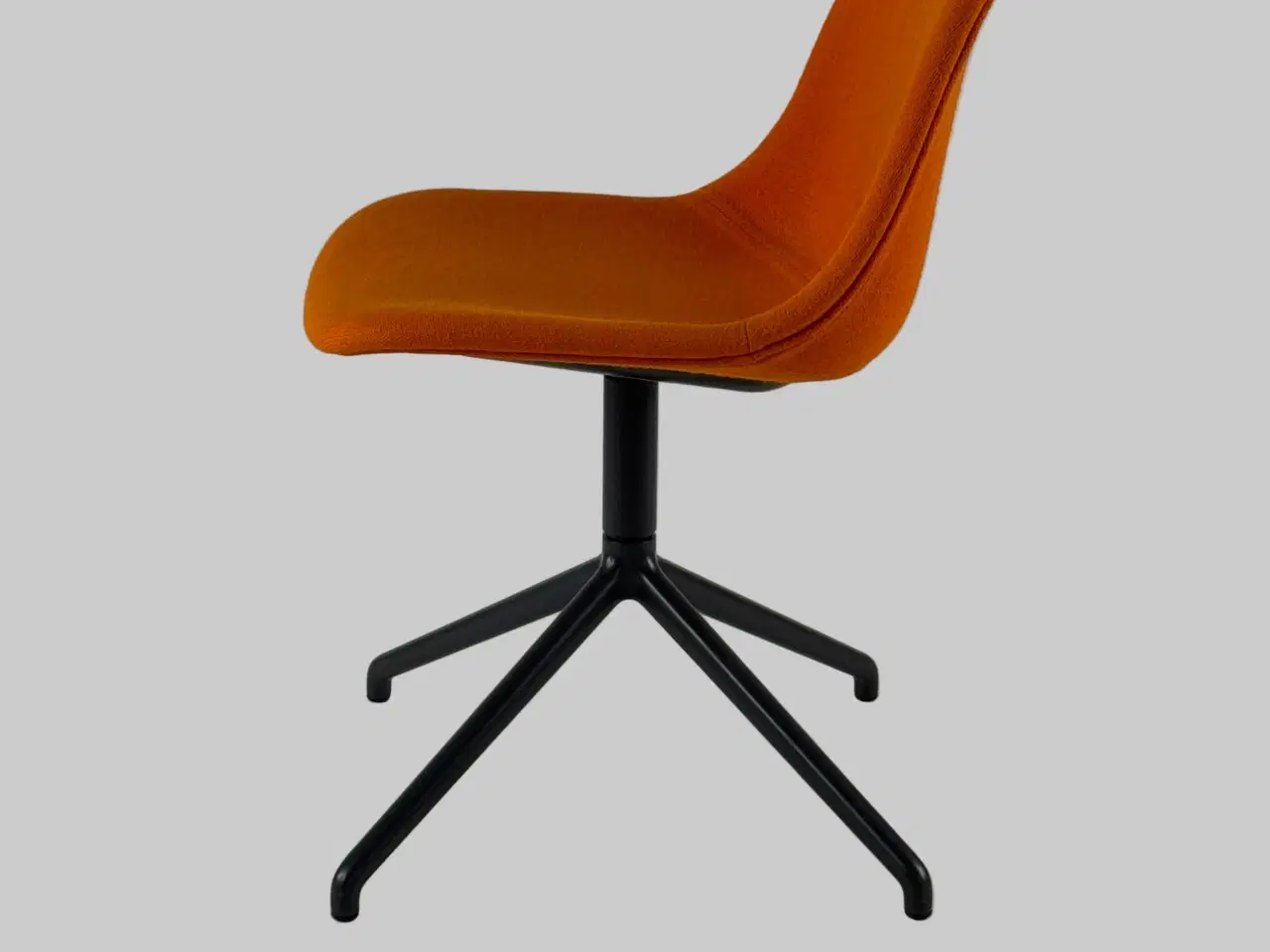 Billede 4 - Muuto Fiber Side Stol – Orange/Antracitgrå Stel