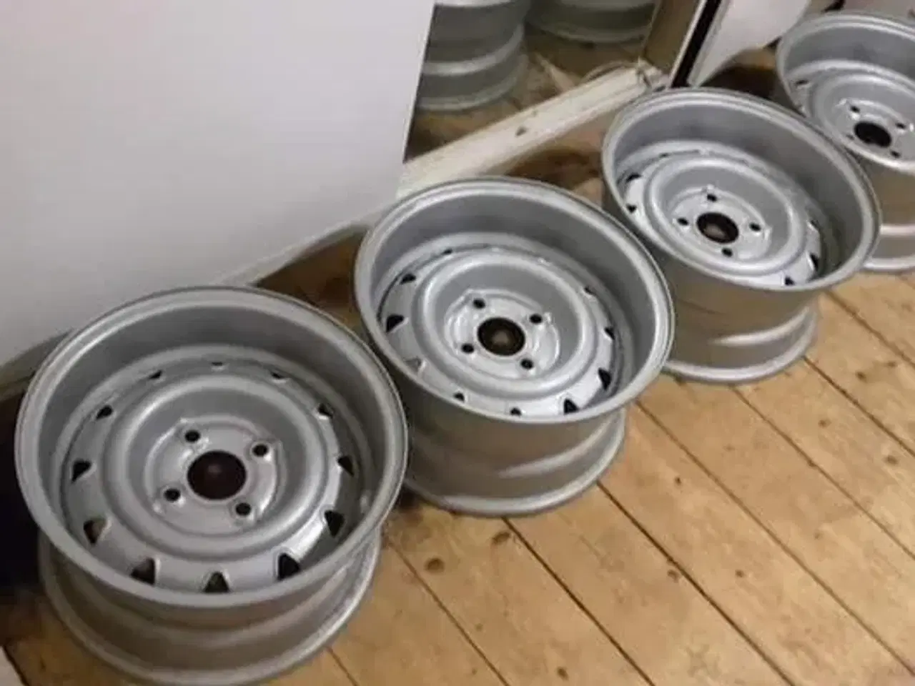 Billede 4 - BMW / Opel. Brede Borrani fælge