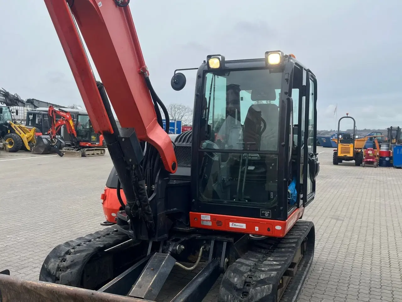 Billede 6 - Kubota KX080-4 Engcon rotortilt, Centralsmørring og 3 Engcon skovle