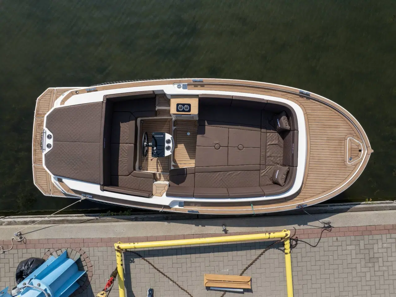 Billede 65 - Corsiva 800 Tender - 40 HK Yamaha/Udstyr