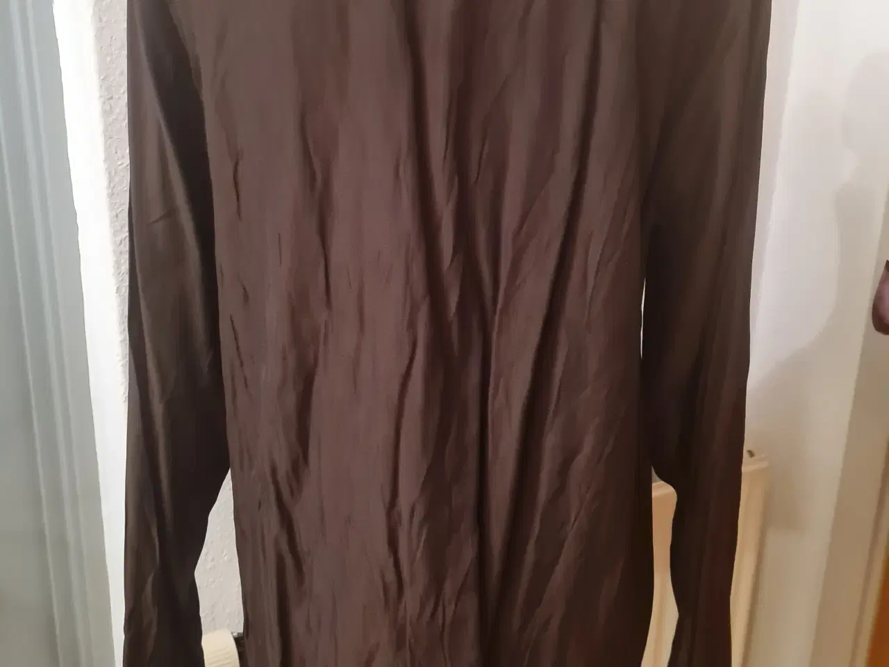 Billede 3 - Skjorte str S 42-44 Zizzi 