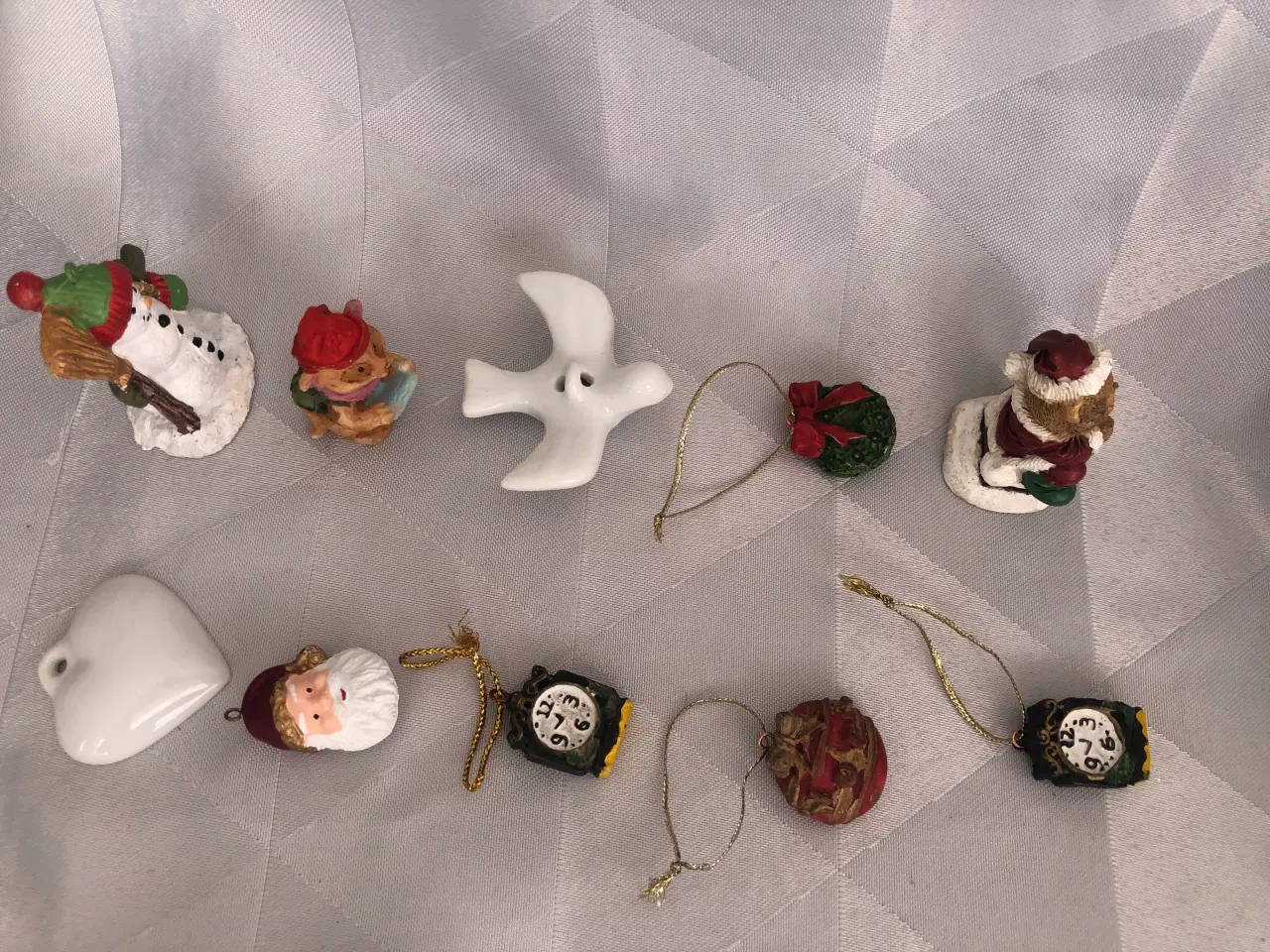 Billede 10 - 10 små keramik julepynt figurer