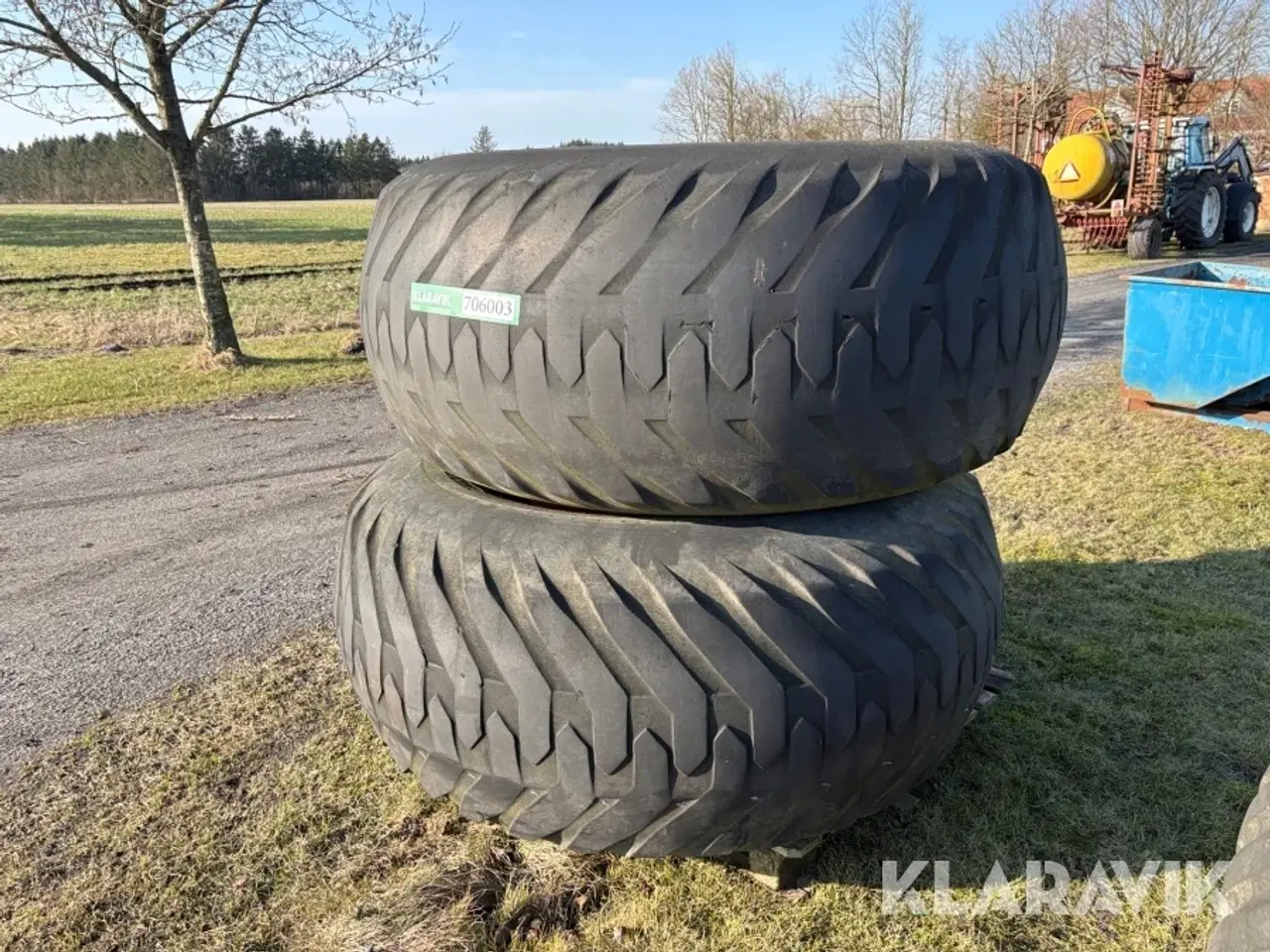 Billede 1 - Traktordæk Trelleborg Twin 404 - 2 stk