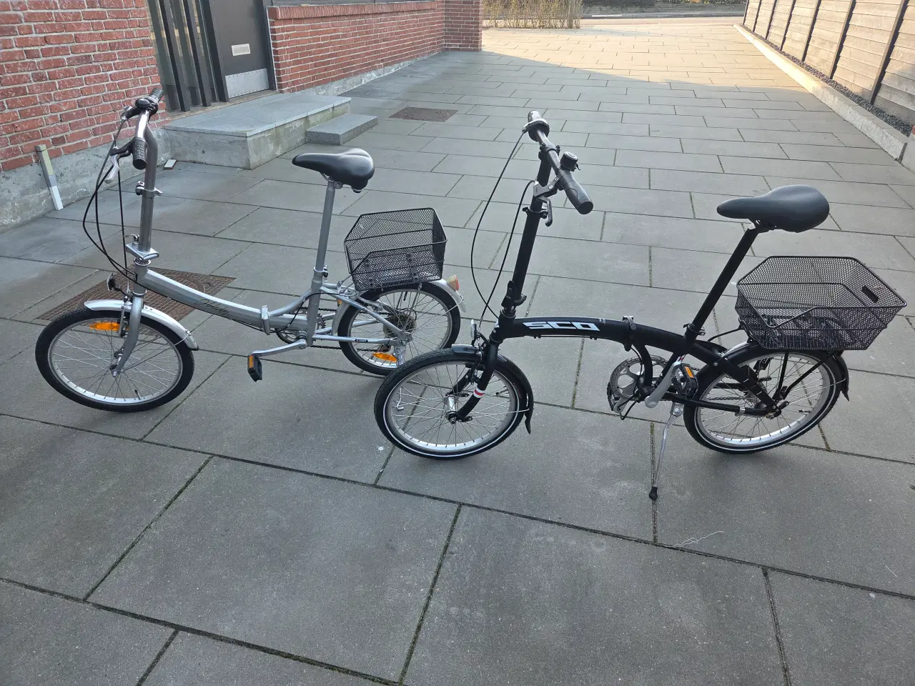 Billede 1 - 2 meget velholdte mini foldecykler til salg