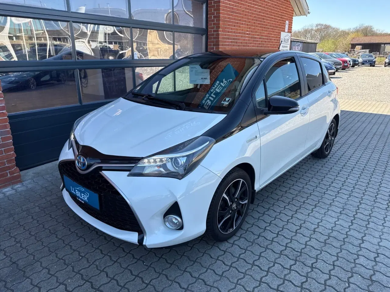 Billede 1 - Toyota Yaris 1,5 Hybrid Pure e-CVT