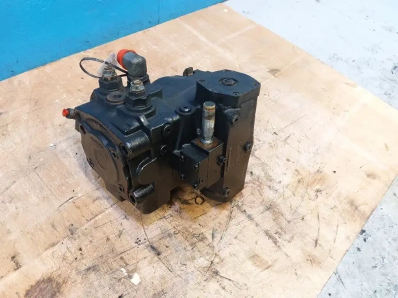 Billede 2 - Case IH9120 Hydrostatikpumpe 71CC 87577618