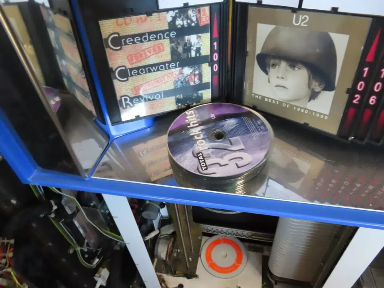 Billede 5 - Jukebox med CD'er (Se beskrivelse)
