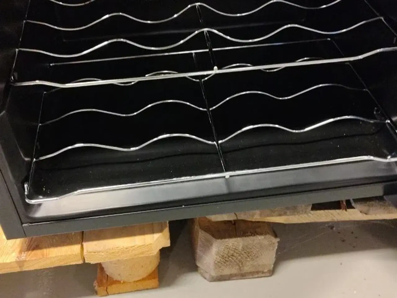 Billede 2 - Vinskab 1E112010