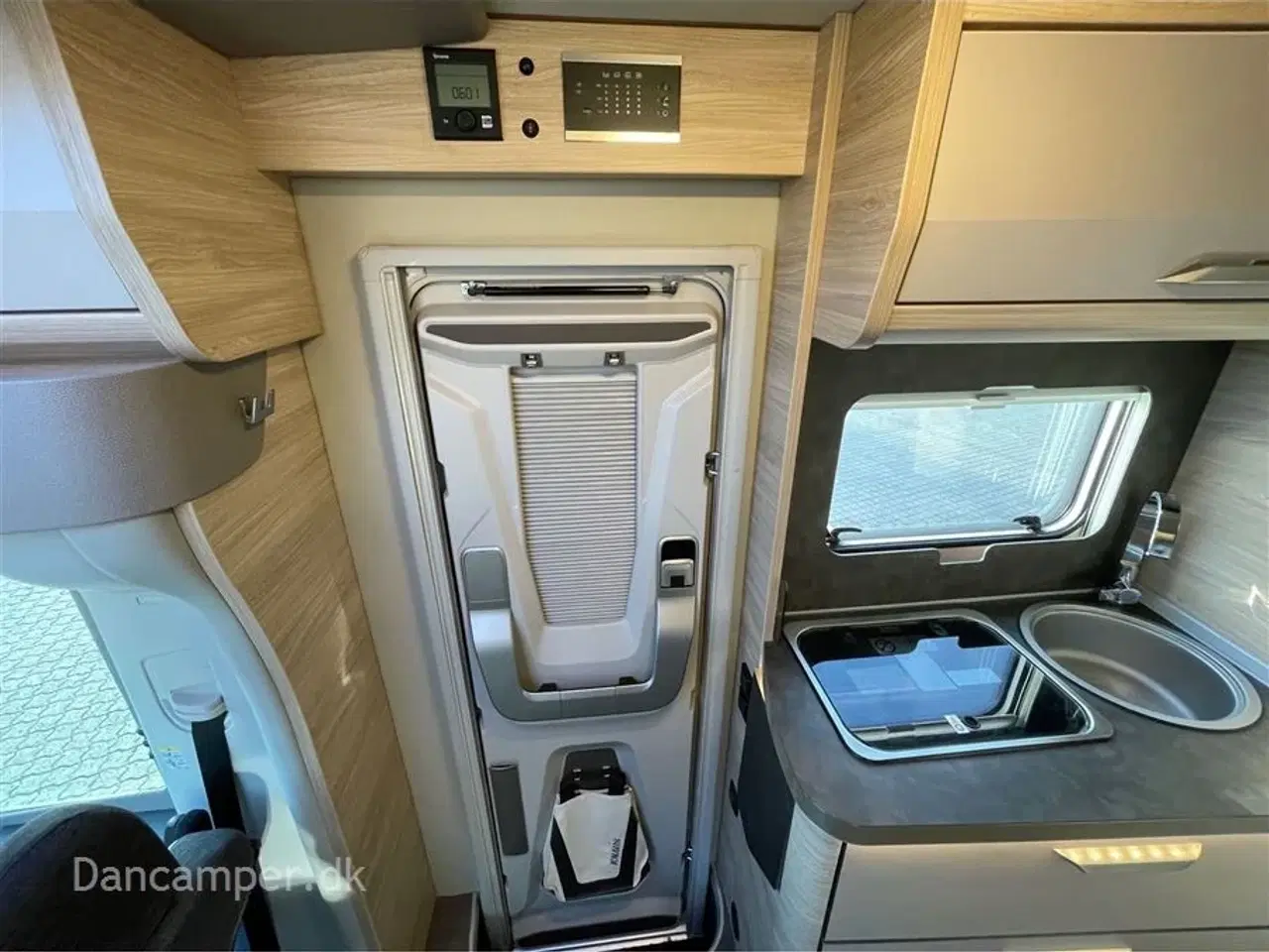 Billede 22 - 2024 - Knaus Van Ti Plus 650 MEG "VW" Platinum Selection   Kommissionsbil! Autocamperen for den der ikke kan nøjes. Automatgear, adaptiv fartpilot, luftundervogn m.m.m.