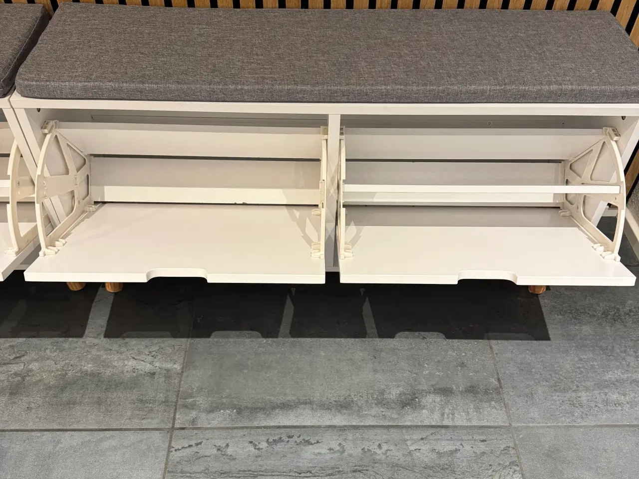 Billede 6 - 2 stk skobænke 