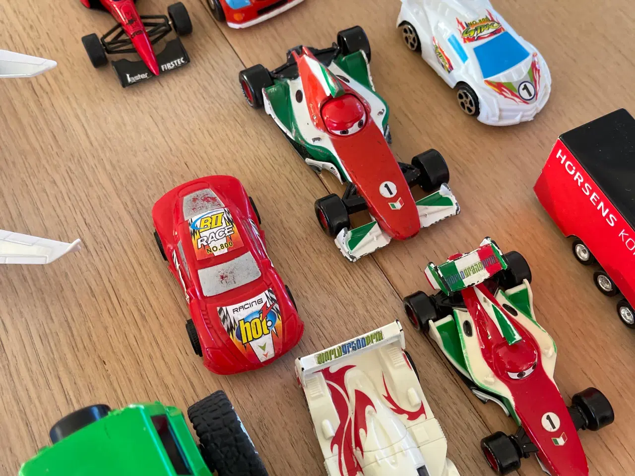 Billede 4 - Legetøjsbiler