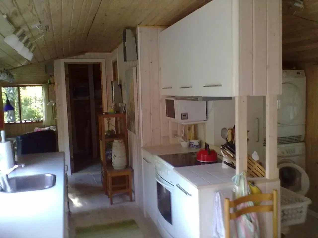 Billede 3 - Lille hyggeligt sommerhus p� M�n, velegnet til 2-3 personer eller familie med 1-2 b�rn