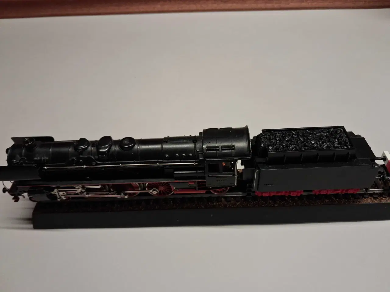 Billede 2 - Märklin #3048 Damplokomotiv m slæbetender H0,AC an