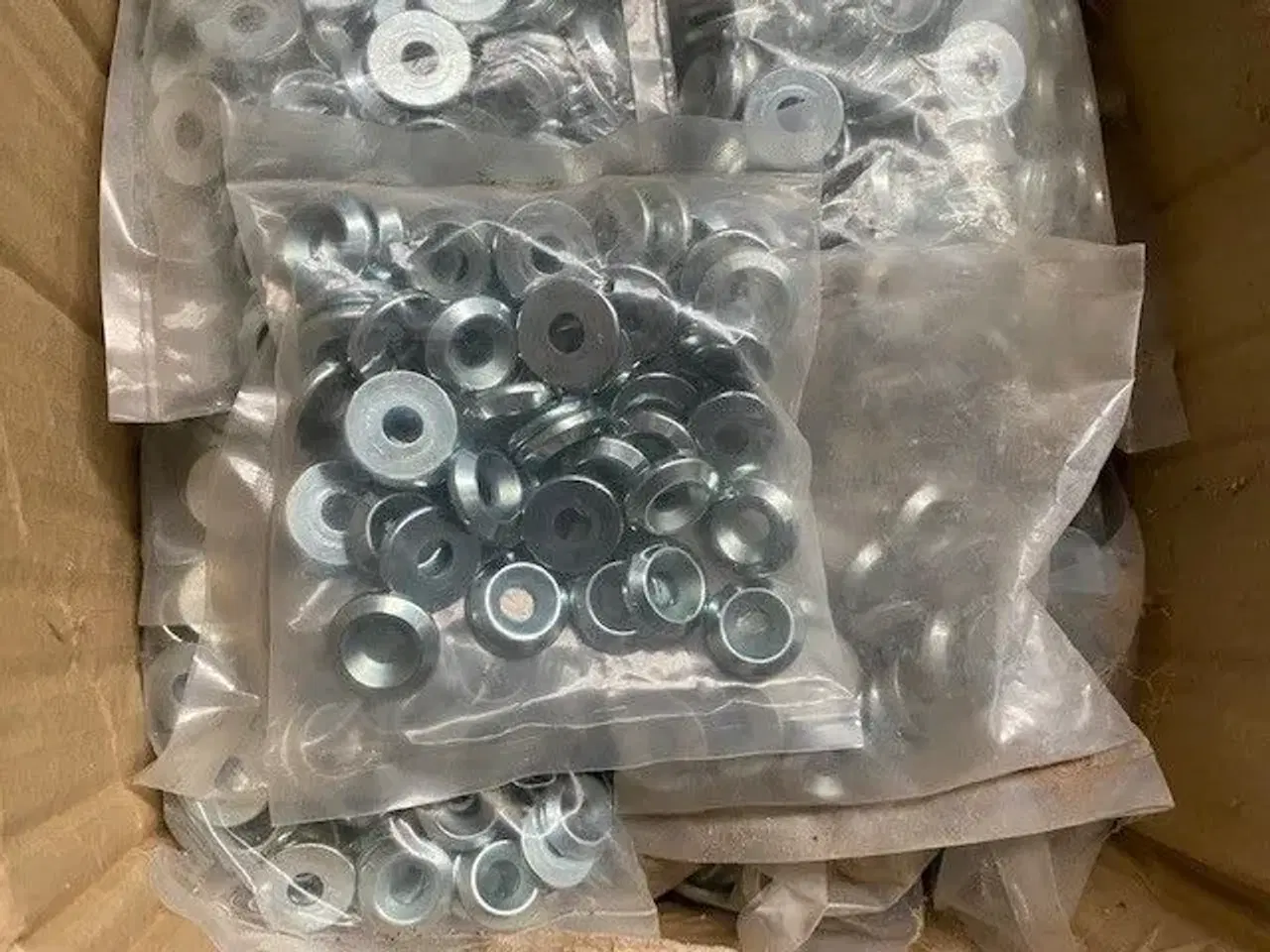 Billede 8 - diverse beslag man tager det hele