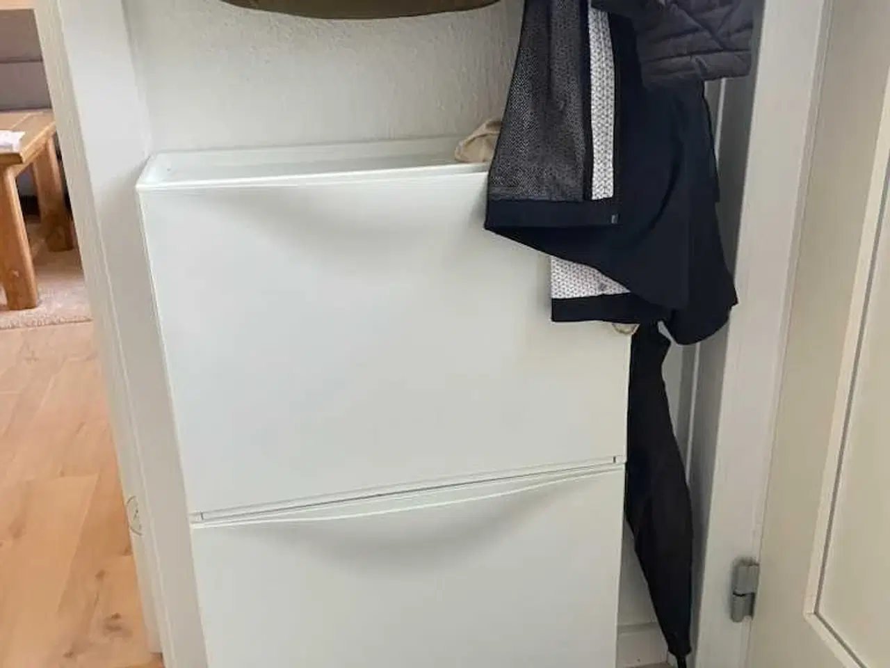 Billede 2 - Skoreol Trones Ikea