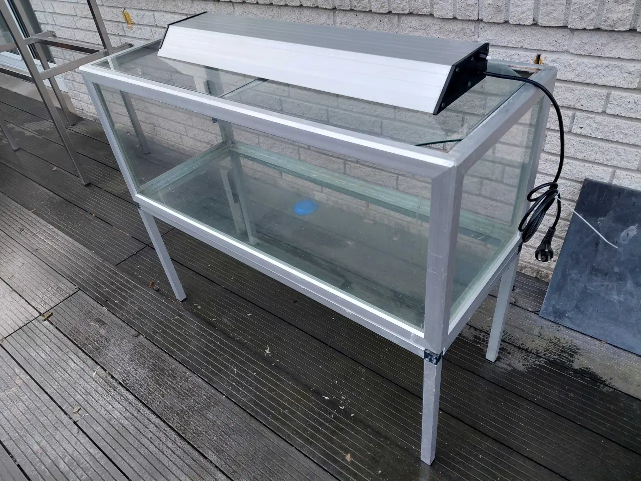 Billede 2 - Akvarier 160L