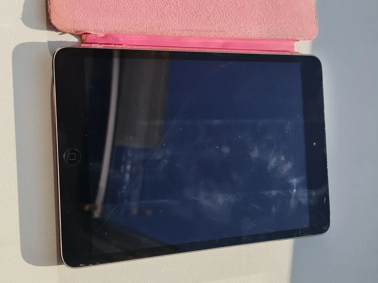 Billede 5 - iPad Mini – Perfekt til børn 👶📱 | Billigt & klar