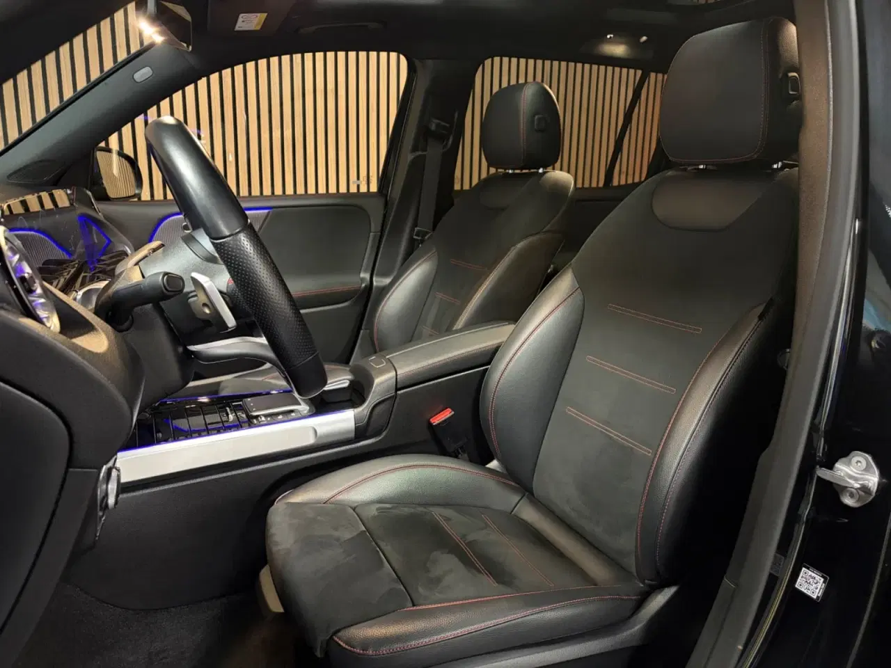 Billede 7 - Mercedes EQB350  AMG Line 4Matic 7prs