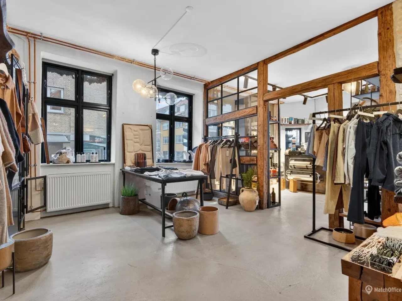 Billede 2 - Spændende lejemål i attraktiv hjørneejendom i Roskilde centrum