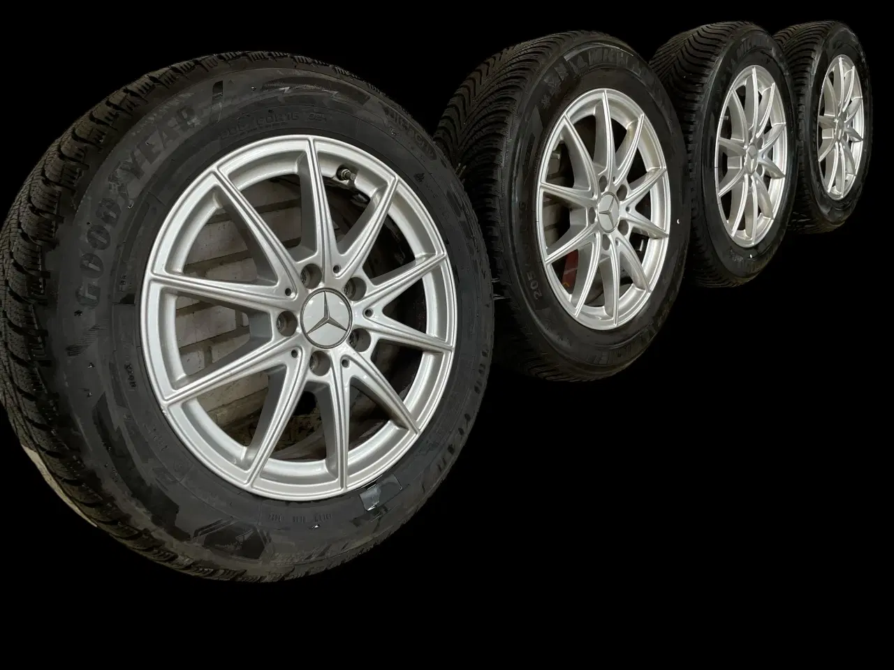 Billede 2 - 16 Mercedes A 205/60r16 Ref.968 vinter