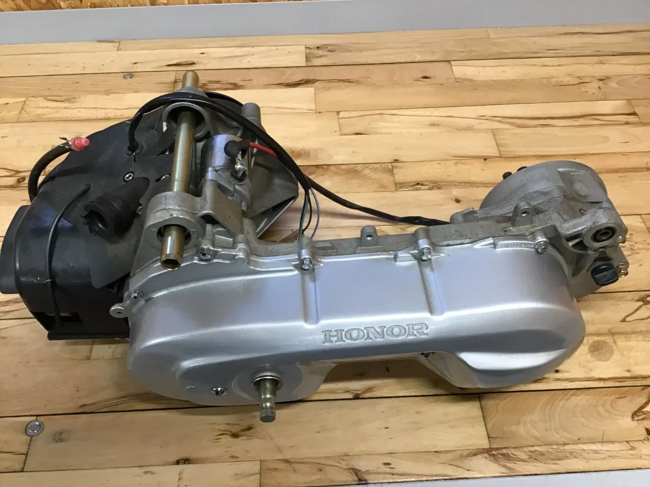 Billede 1 - Ny scootermotor, passer på Sonic og gl model Jog.