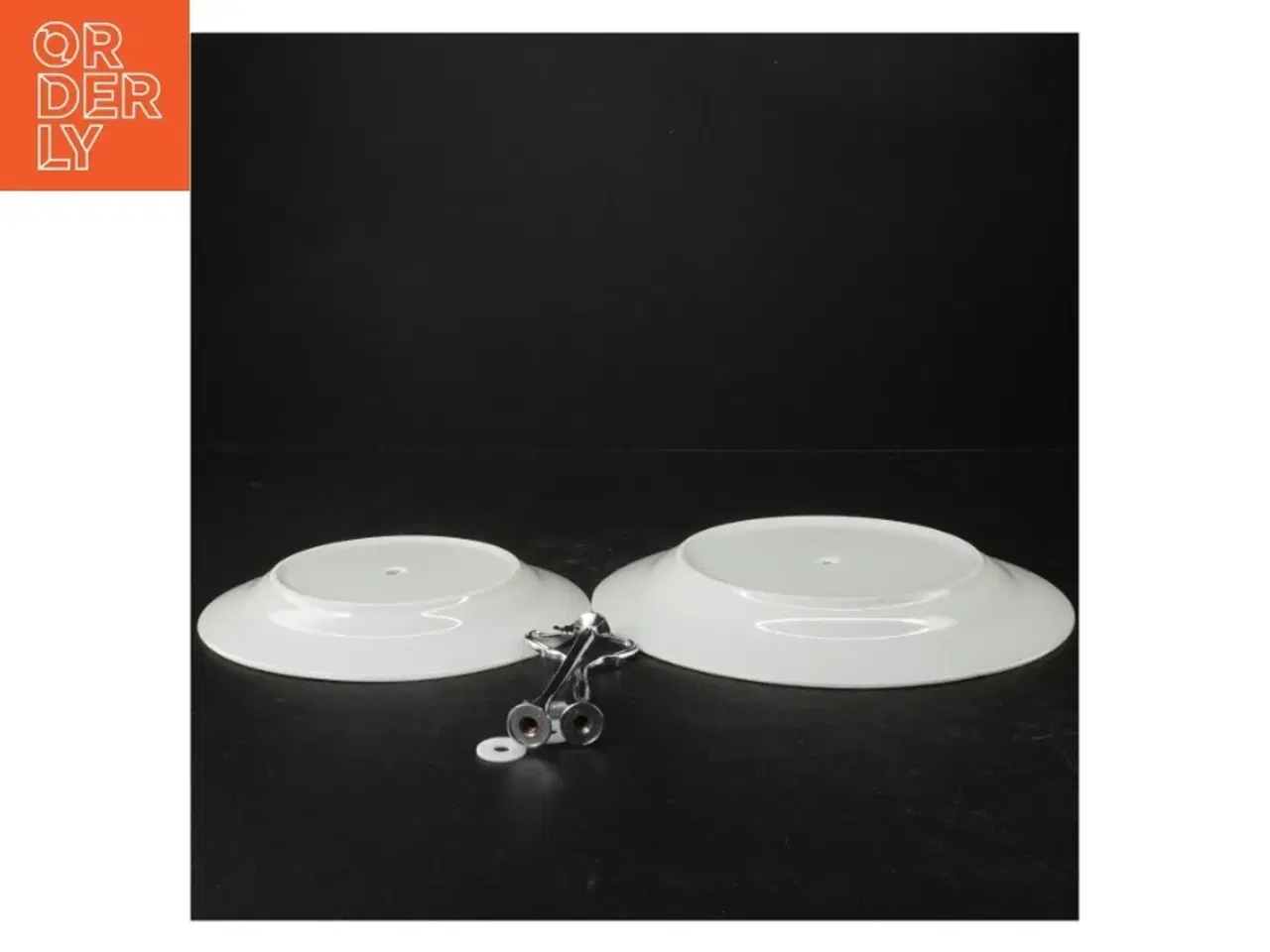 Billede 3 - Kage opsats (str. Ø. 23,5 cm. og ø. 19 cm)